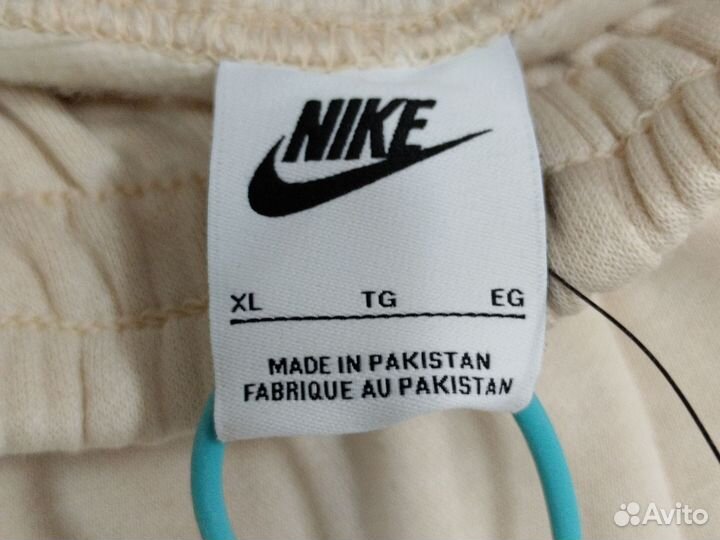 Спортивные штаны Nike