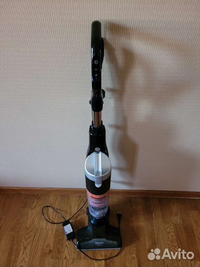 Пылесос Hotpoint Ariston powermove