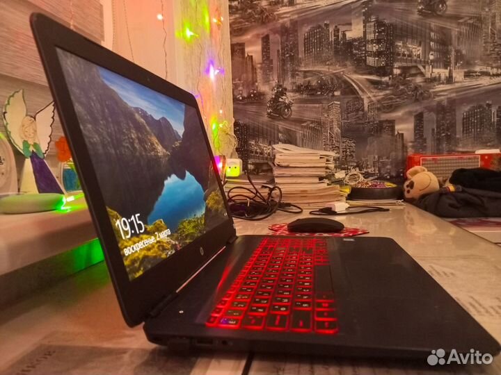 Игровой ноутбук Intel i5-6300HQ 16.0 гб