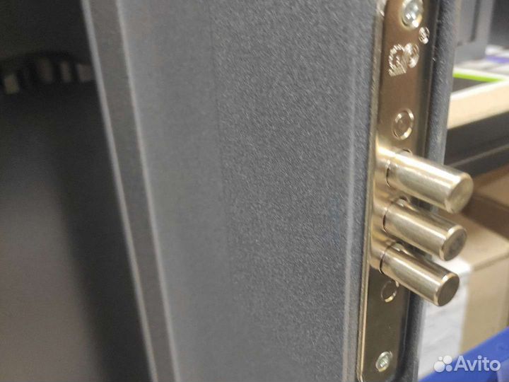 Сейф (шкаф) для охотничего оружия,оружейный шон -3