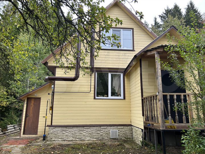 Дача 80 м² на участке 10 сот.