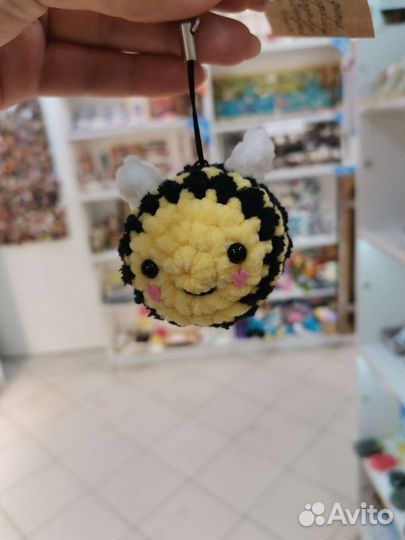 Брелок пчёлка bee