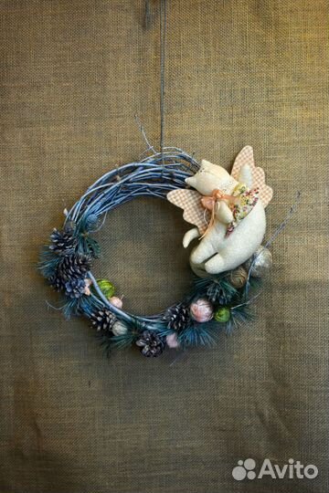 Новогодний венок ручной работы
