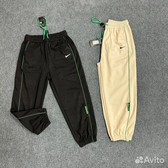 Спортивные штаны