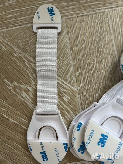 Блокиратор для мебели от детей