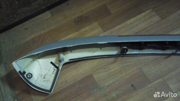 Спойлер Mazda Premacy 1