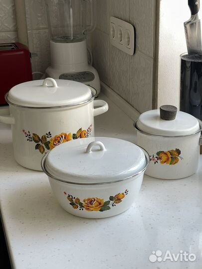Набор Кастрюль эмалированные