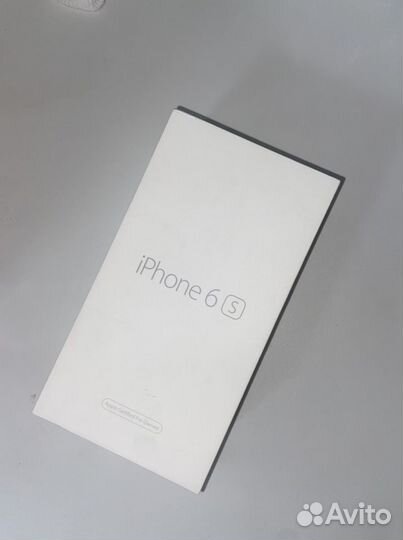 Коробка от iPhone 6s