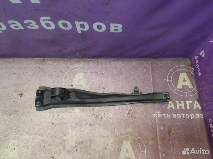 Кронштейн опоры двигателя Mitsubishi Outlander Xl