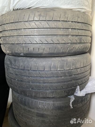 Dunlop SP Sport Maxx 245/45 R19