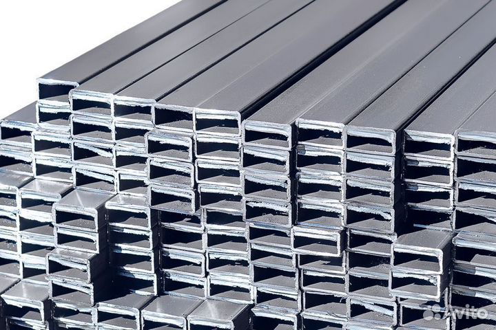 Профильная труба 40х20х3мм