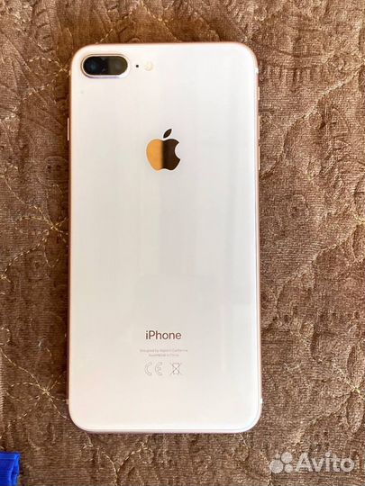 iPhone 8 Plus, 64 ГБ