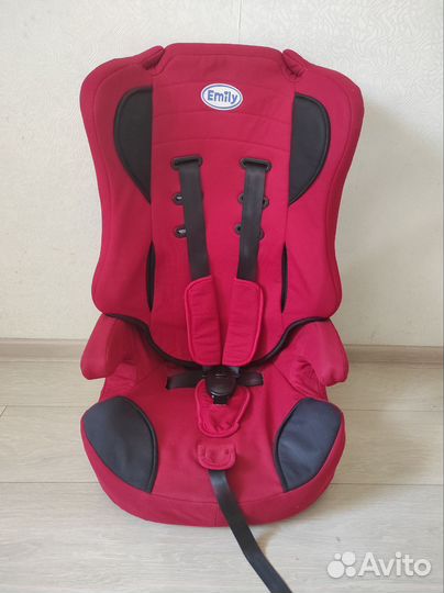 Автокресло Emily