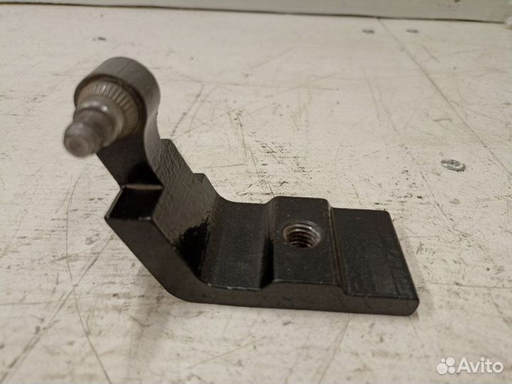 Петля двери задняя левая Bmw X5 E70 N52B30AF