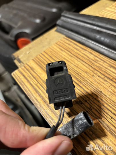 Форсунка омывателя стекла mercedes w203