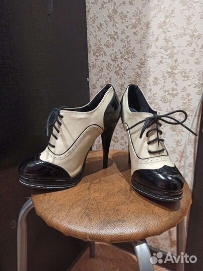 Туфли ботильоны