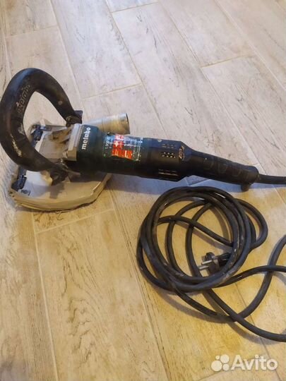 Шлифмашинка по бетону