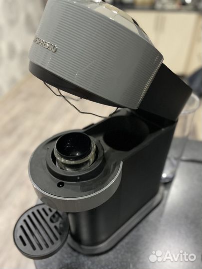 Капсульная кофемашина Nespresso Vertuo Next