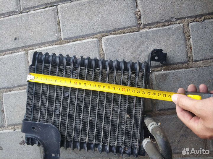 Дополнительный масляный радиатор