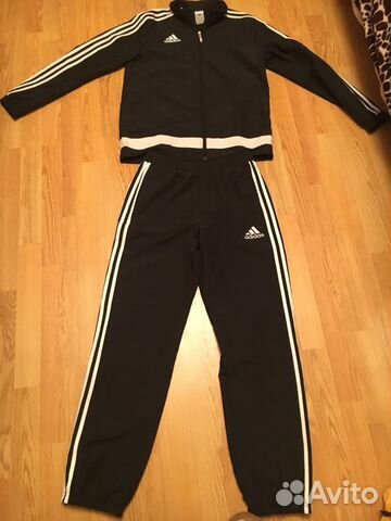 Спортивный костюм