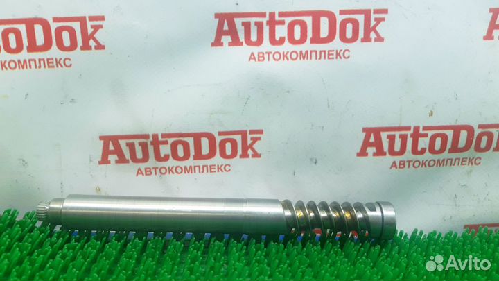 Промежуточный вал электродвигателя рейки