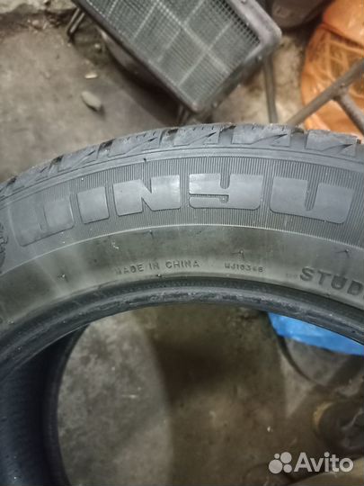 Jinyu Winter JW-51 225/55 R17