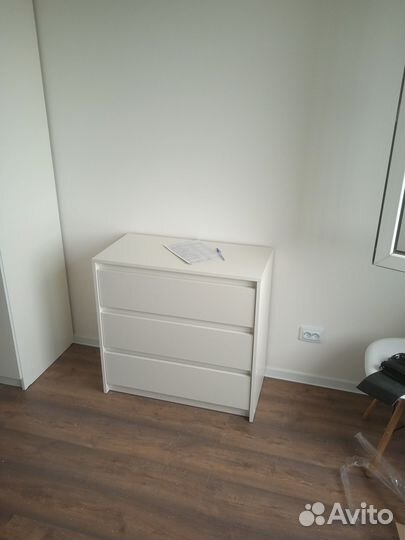 Комод белый большой