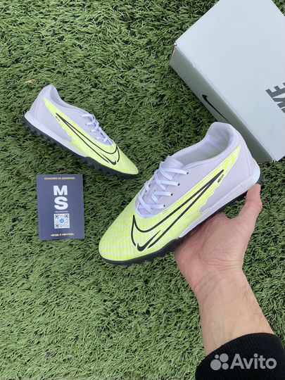 Сороконожки Nike Phantom