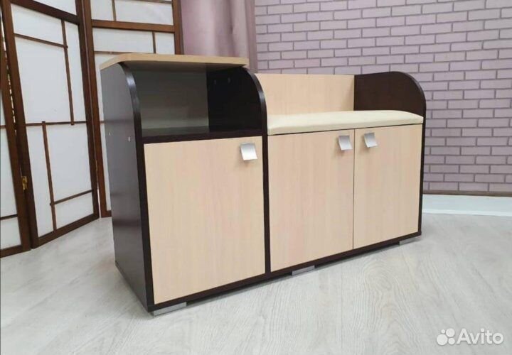 Тумба для обуви с мягким элементом