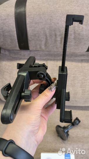 Держатель для планшета универсальный