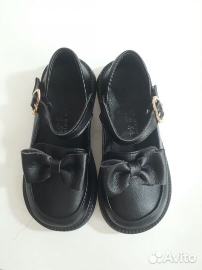 Туфли для девочки 29 размер черные