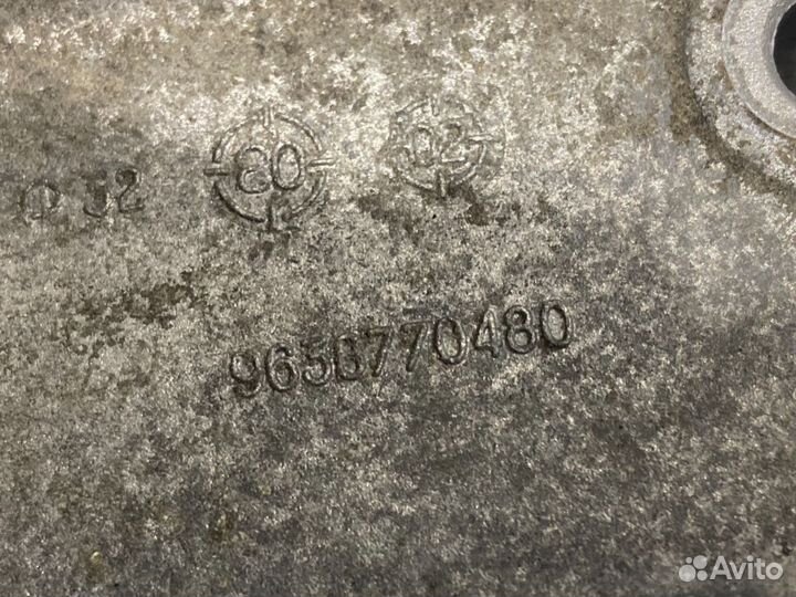 Кронштейн двигателя citroen xsara picasso 9638770480