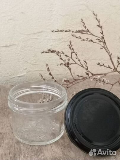 Стеклянная банка 70 мл с крышкой маленькая