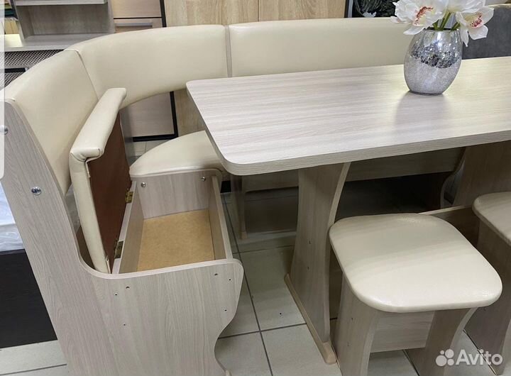 Кухонный уголок