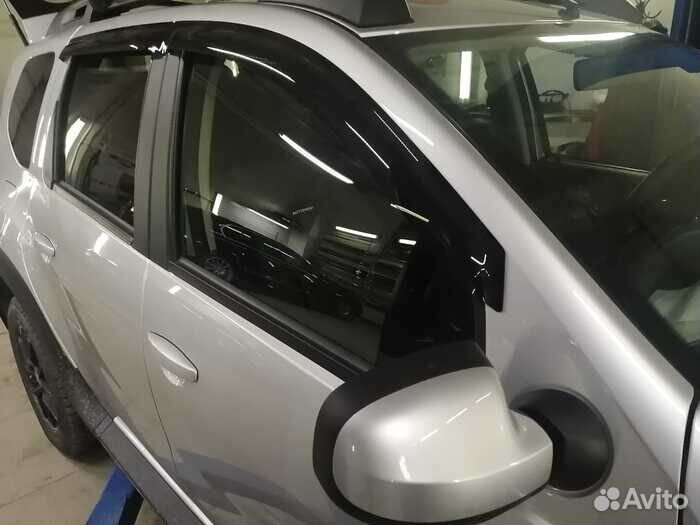 Дефлекторы боковых окон Renault Duster (2010-20