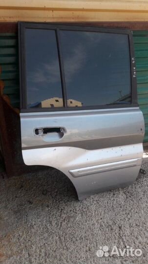 Дверь задняя правая Mitsubishi Pajero Pinin