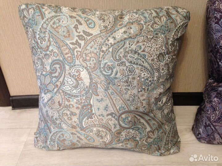 Декоративные подушки с чехлами 50х50