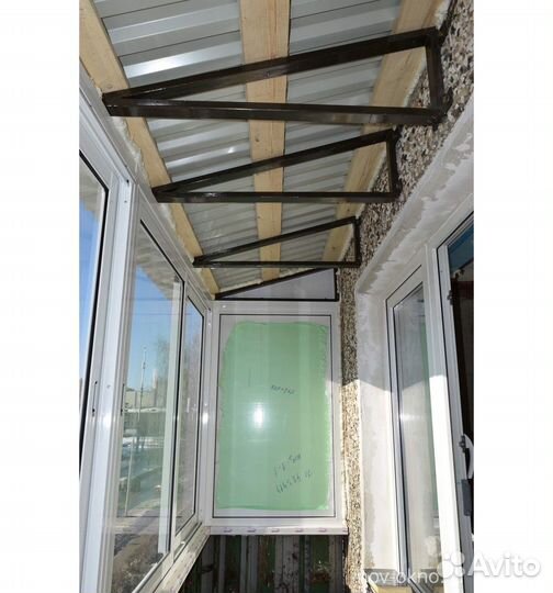 Остекление балконов под ключ