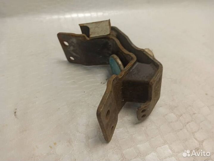 Опора двигателя Тойота