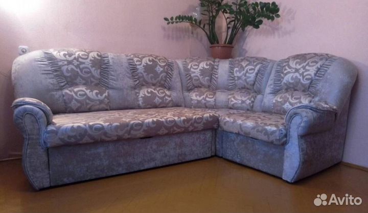 Ремонт мягких диванов книжек