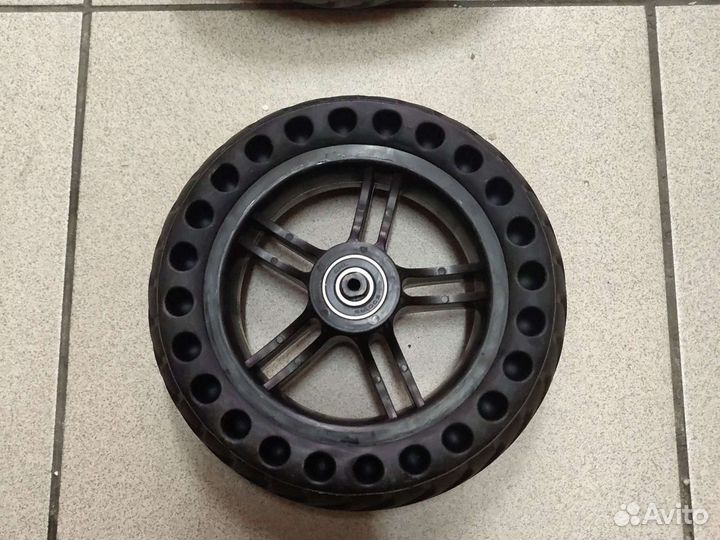 Заднее колесо для электросамоката Kugoo S3 pro