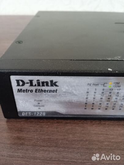 Коммутатор D Link des 1228