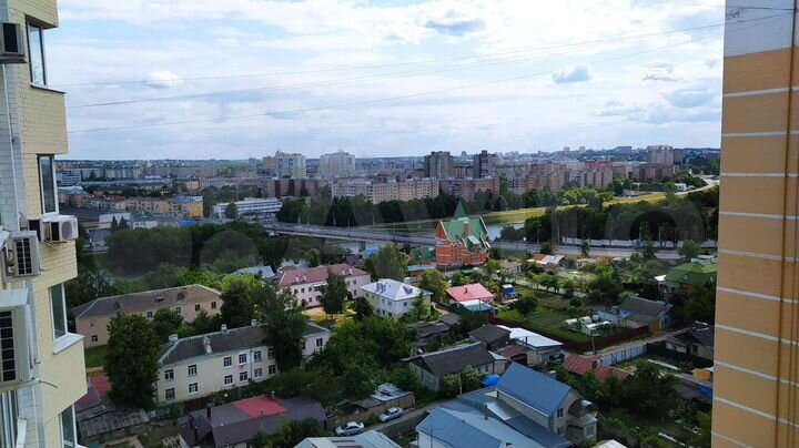 3-к. квартира, 125 м², 14/17 эт.
