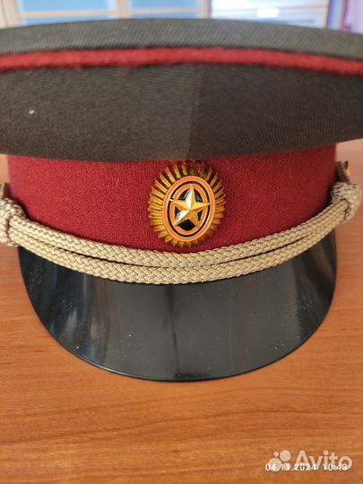 Фуражки шерстяные повседневные