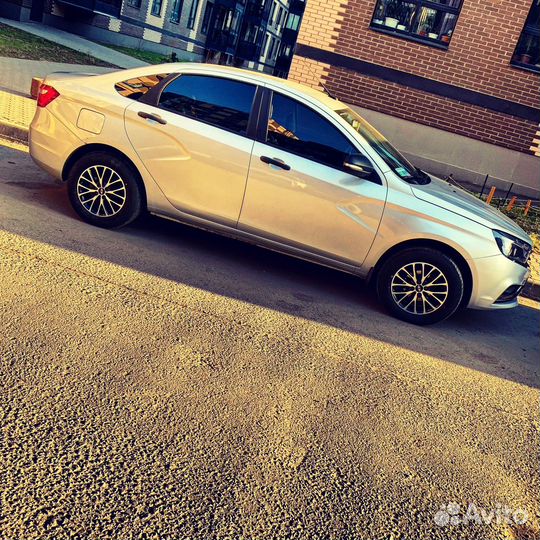LADA Vesta 1.6 МТ, 2020, 98 000 км