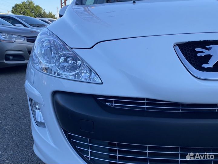 Peugeot 308 1.6 AT, 2010, 183 134 км