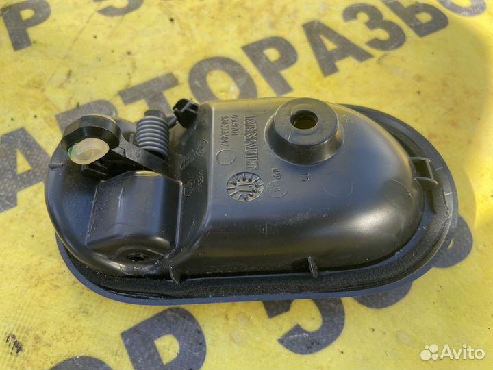 Ручка внутренняя передняя правая Renault Duster