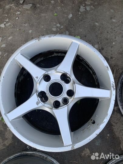 Литые диски r16 5x114.3