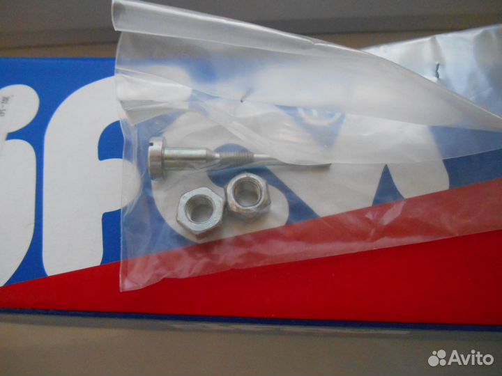 Главный тормозной цилиндр Мазда 3