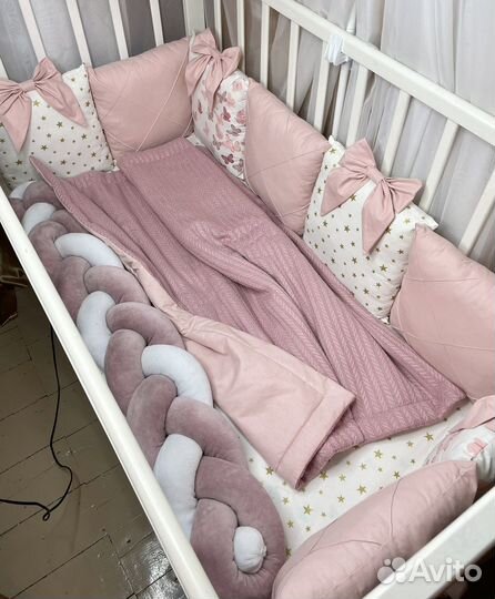 Бортики в кроватку новые